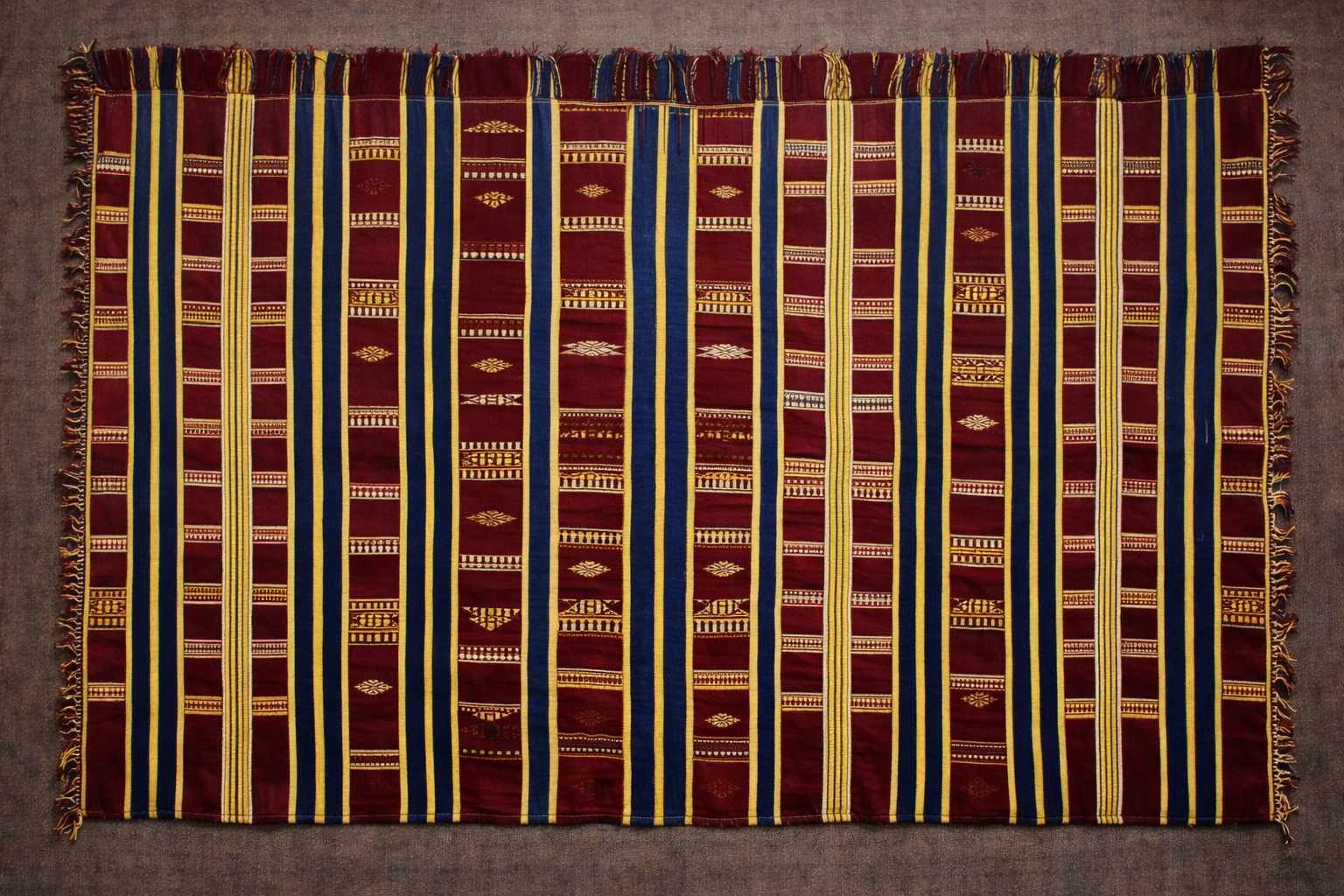 Étoffe cérémonielle Yoruba Aso-Oke