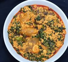 Sauce egusi au Bénin