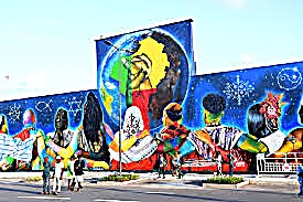 Le Mur du Patrimoine de Cotonou : plus de 940 mètres de fresques