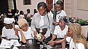 Jeunes graffeurs en formation